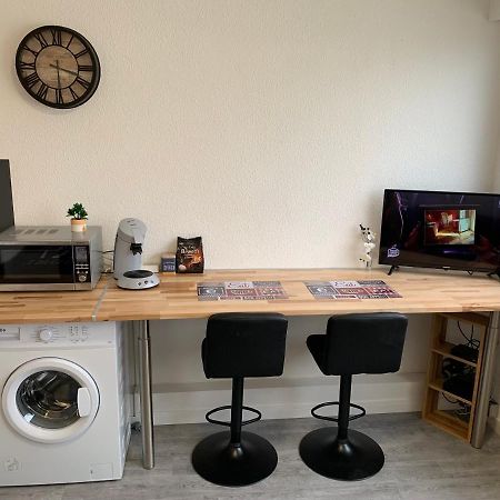 Studio Entierement Renove Avec Parking Gratuit Saint-Nazaire  Exterior photo